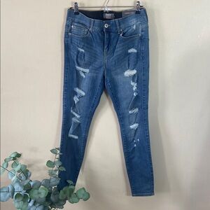 Torrid Bombshell Skinny Jeans High Rise Distressed Stretch Denim Size 10 NWT